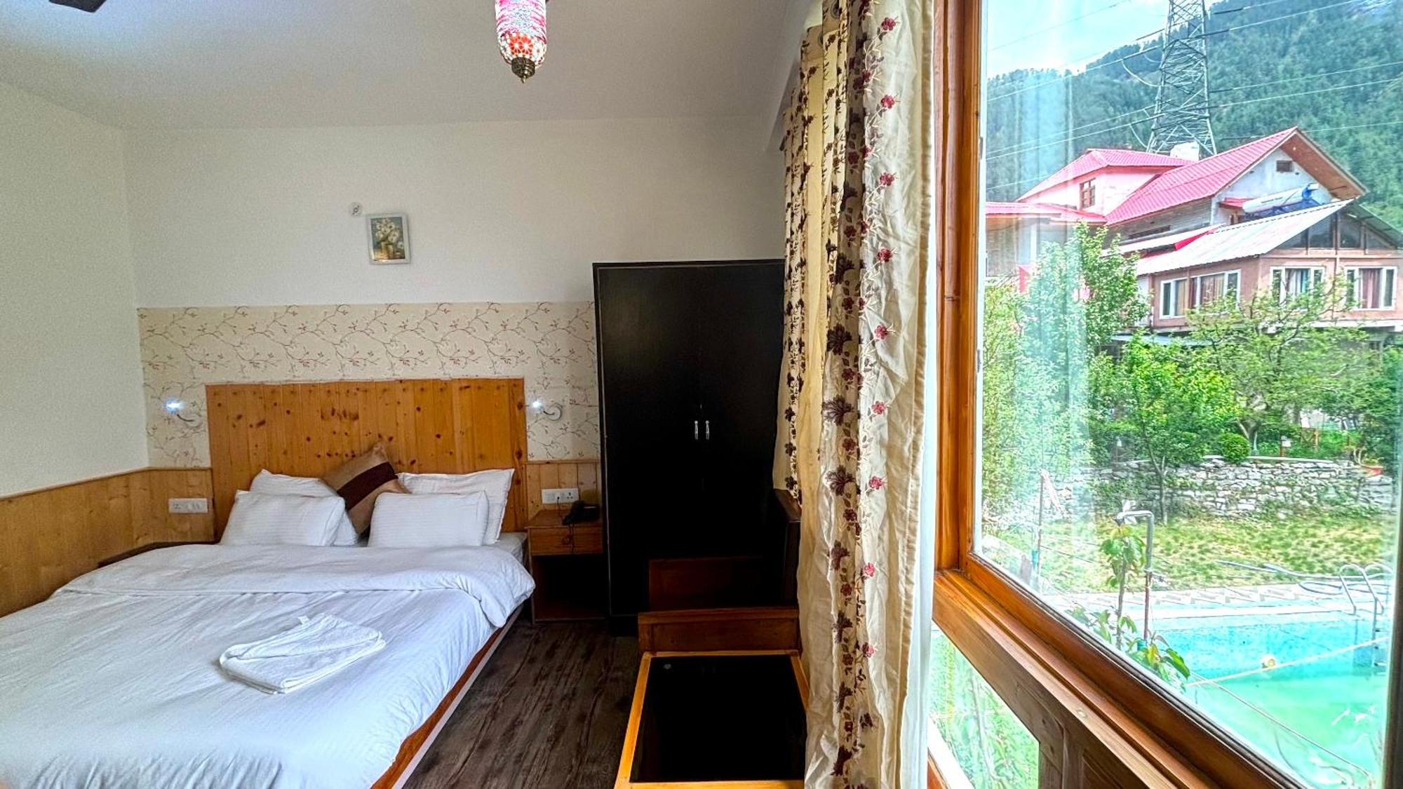Countryside Himalayan Resort Manāli Dış mekan fotoğraf